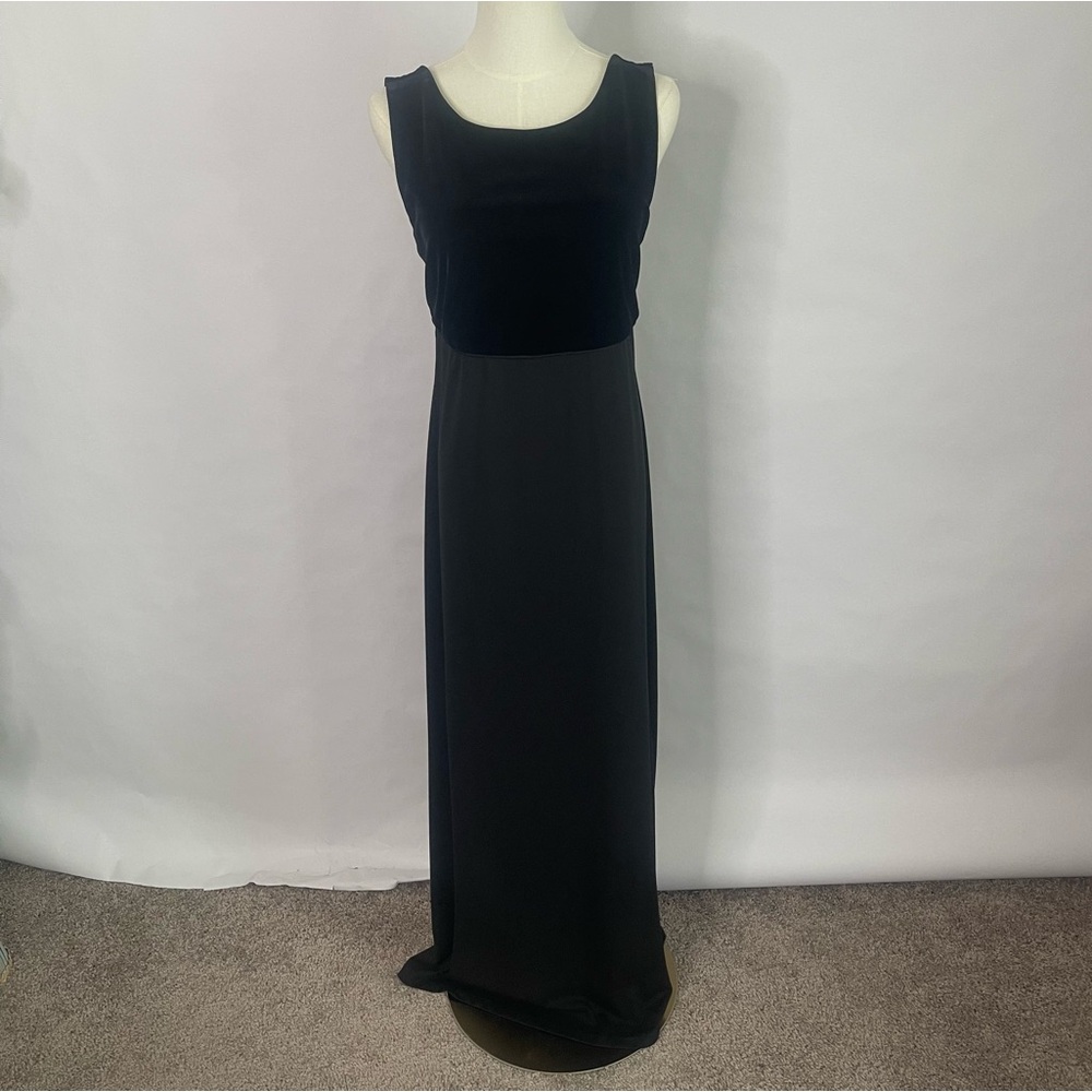 Donna Ricco Black Sleeveless Maxi Evening Dress